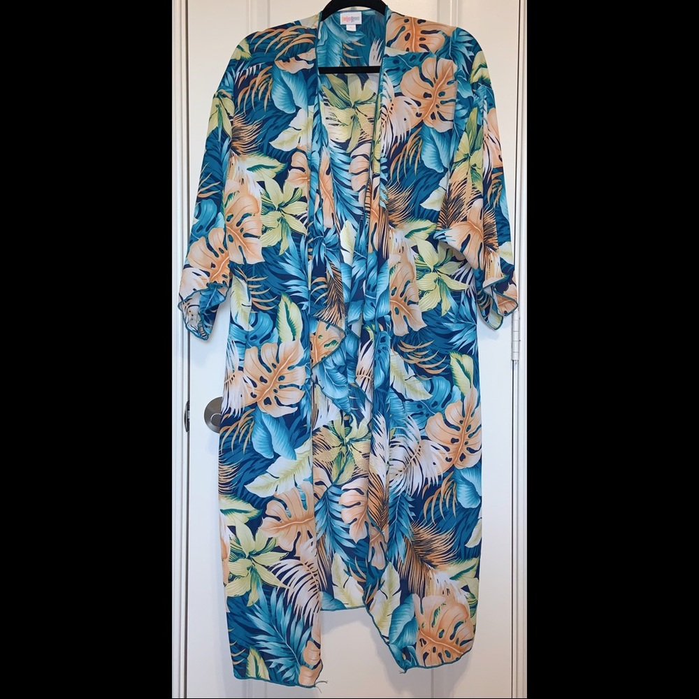 LuLaRoe Patterned Shirley Kimono